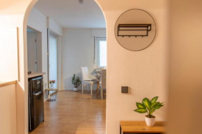 Savón#2 - Innenstadt Netflix-Küche-Parking-WLAN-KingSizeBett-Loggia